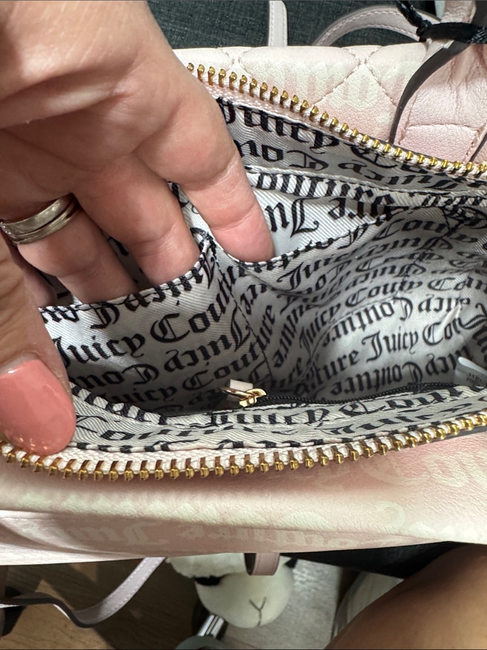 Juicy Couture Love Your Couture Pink & White Quilted Handbag w/ Card Holder - Picture 11 of 14